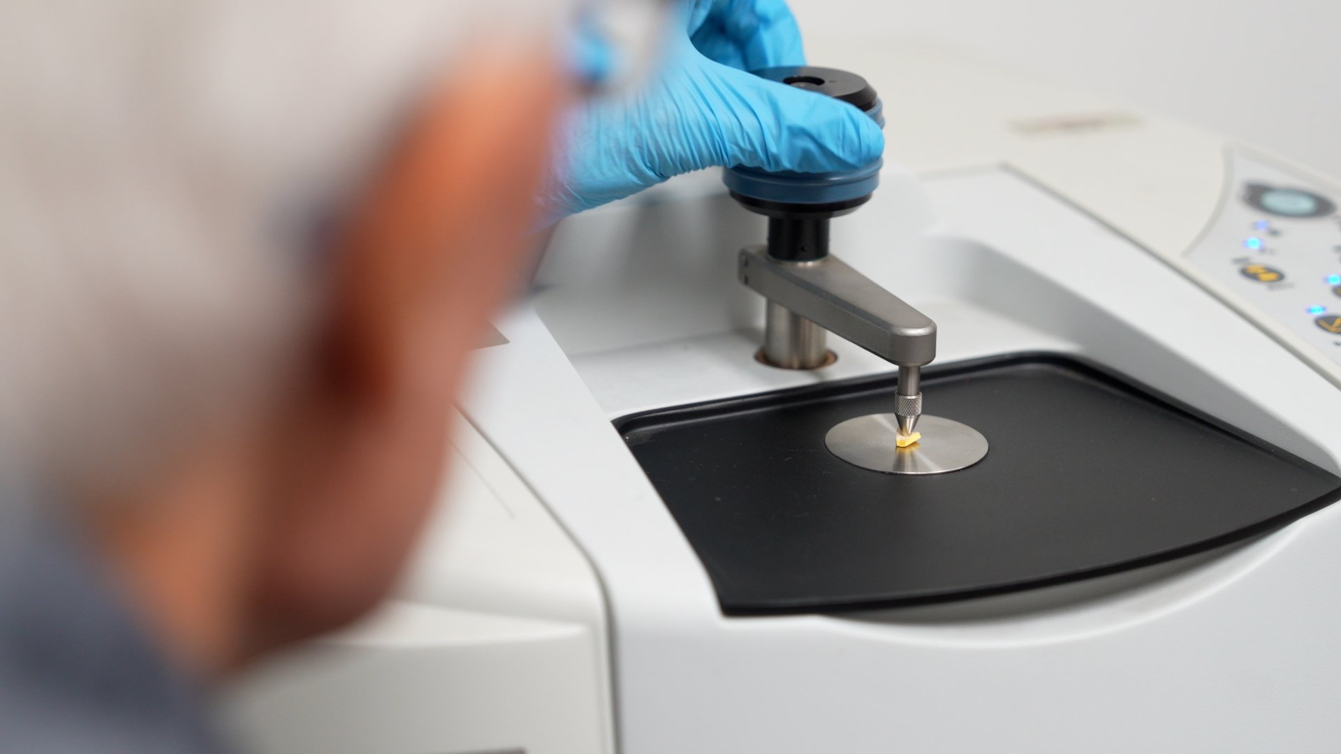 TPC1838 FTIR Tester.00_00_49_11.Still005