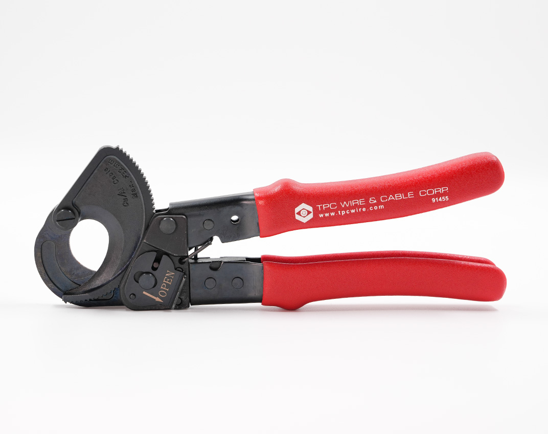 Ratcheting Cable Cutter Side_Web