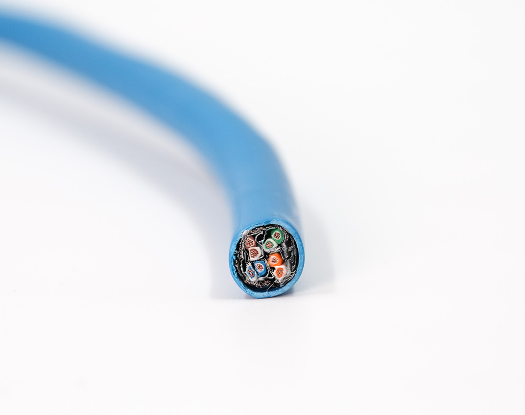 Trex-Onics® Shielded Horizontal CAT6 Cable Macro_Web